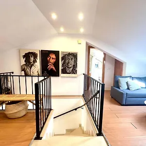  Apartment Gem I - Trendy Santos District