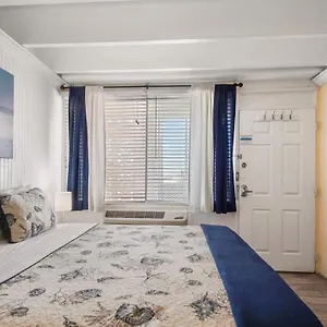Fontainebleau Terrace #216 By Nautical Vacation Panama City Beach