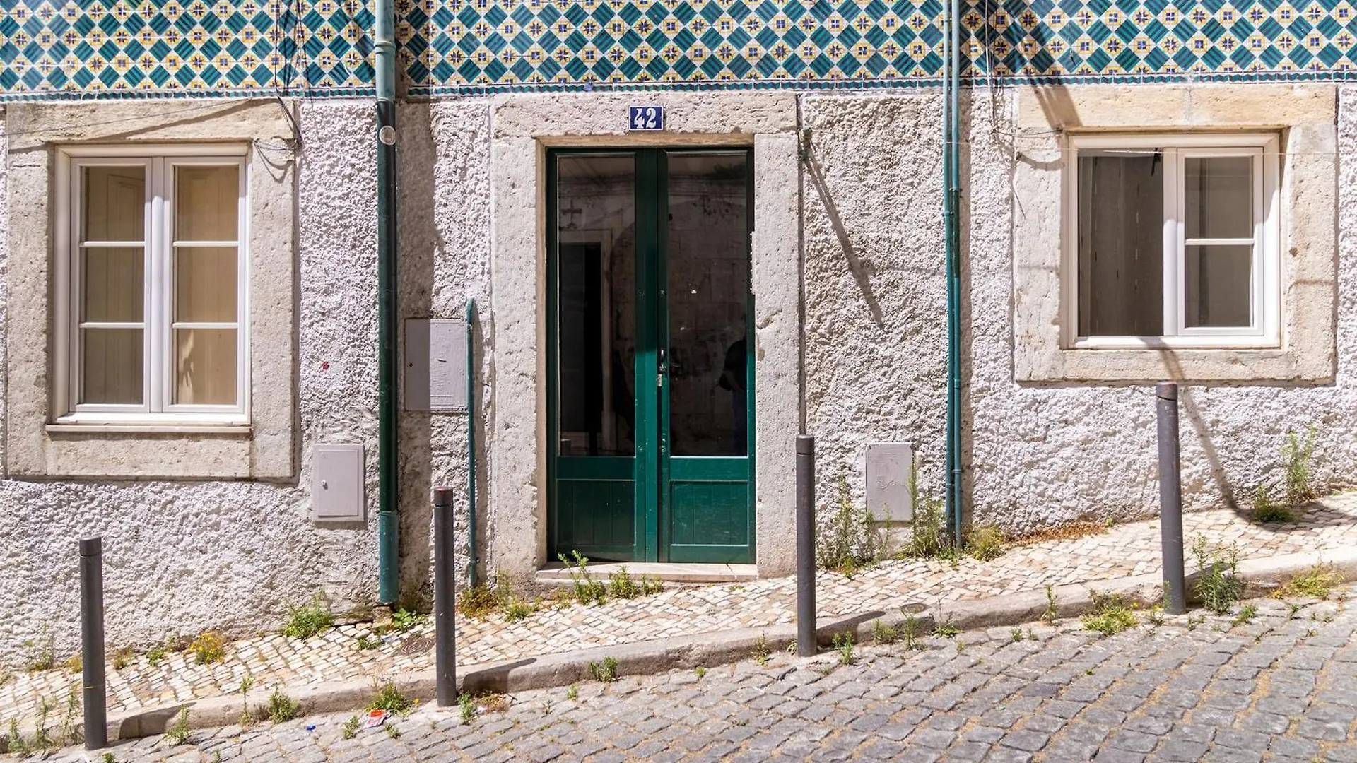 Merces By Central Hill Apartments Lisbon Portugal