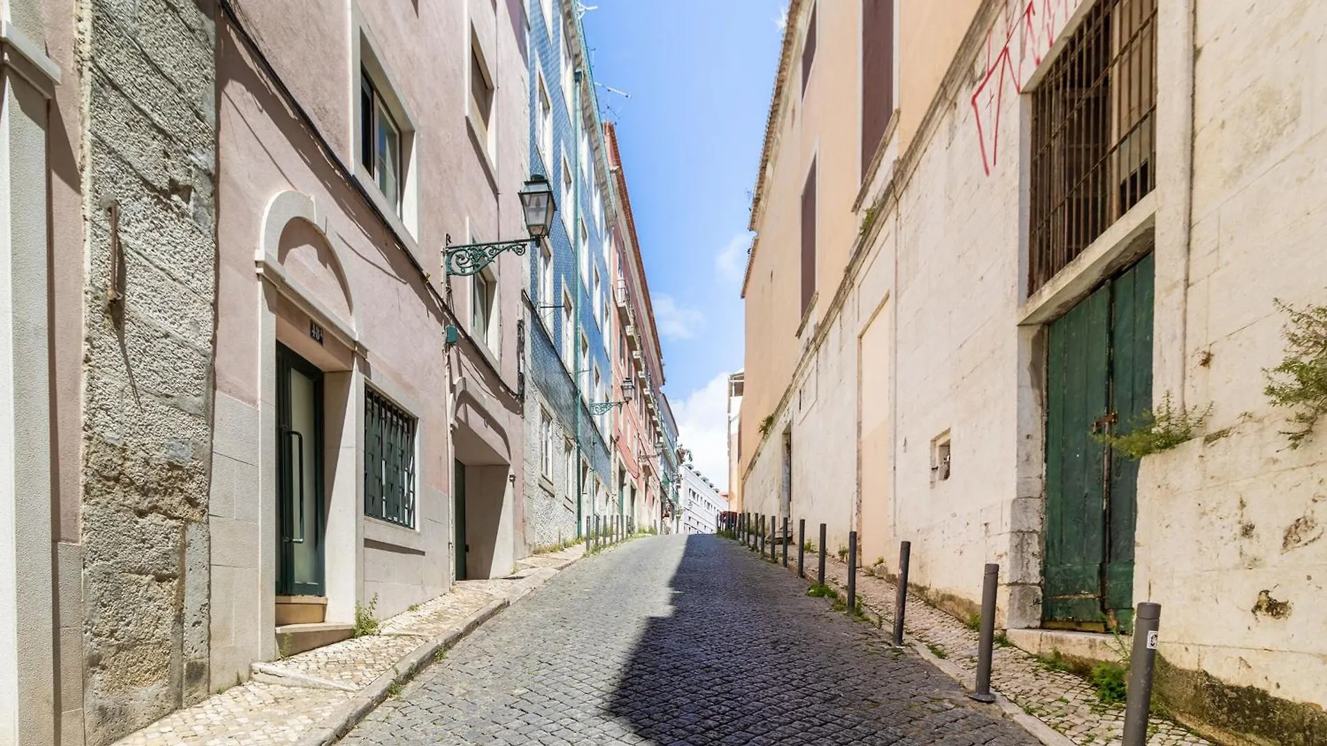 Merces By Central Hill Apartments Lisbon Portugal